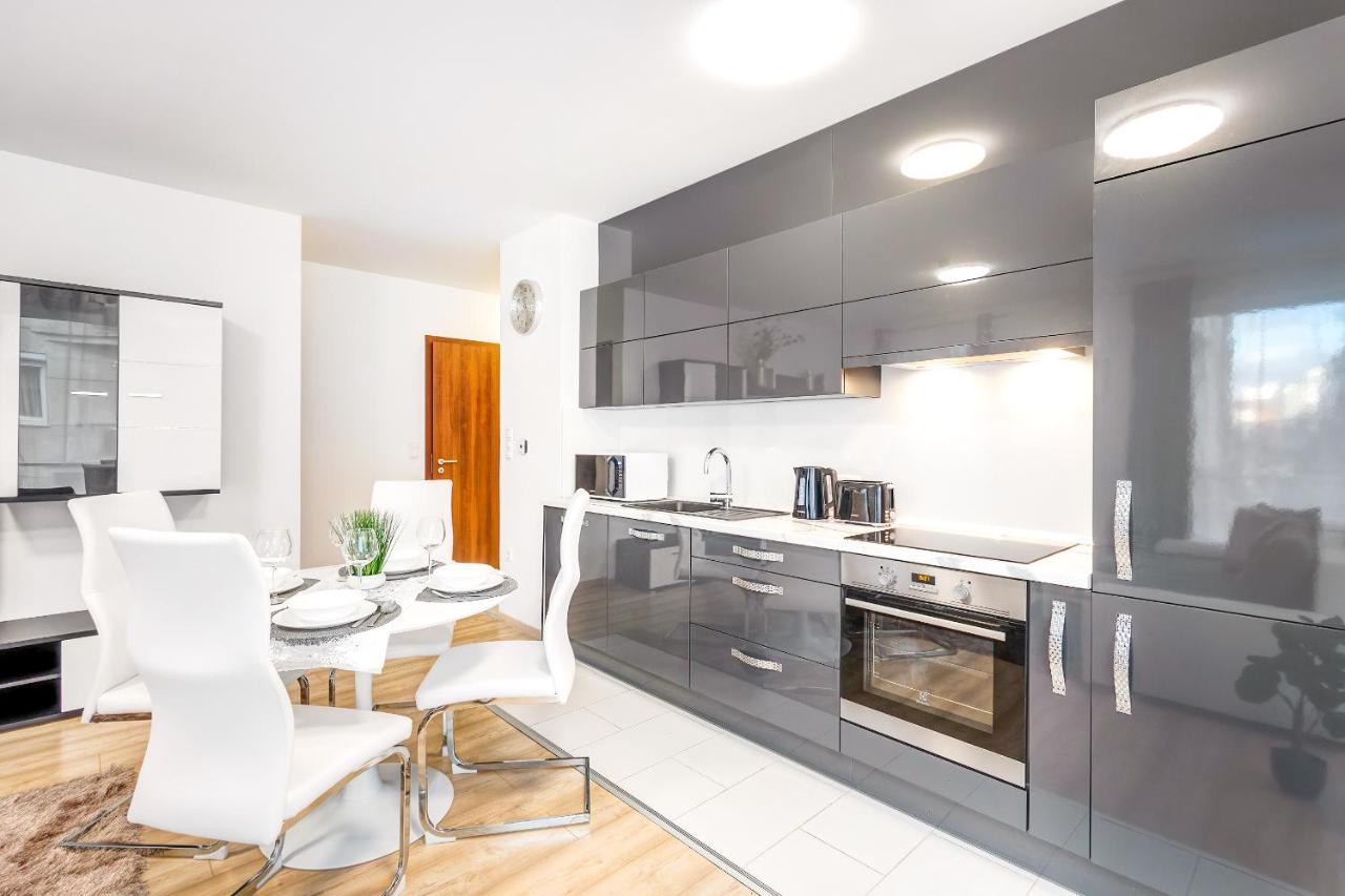 Modern Apartment With Free Garage And Balcony In The Downtown Budapešť Exteriér fotografie