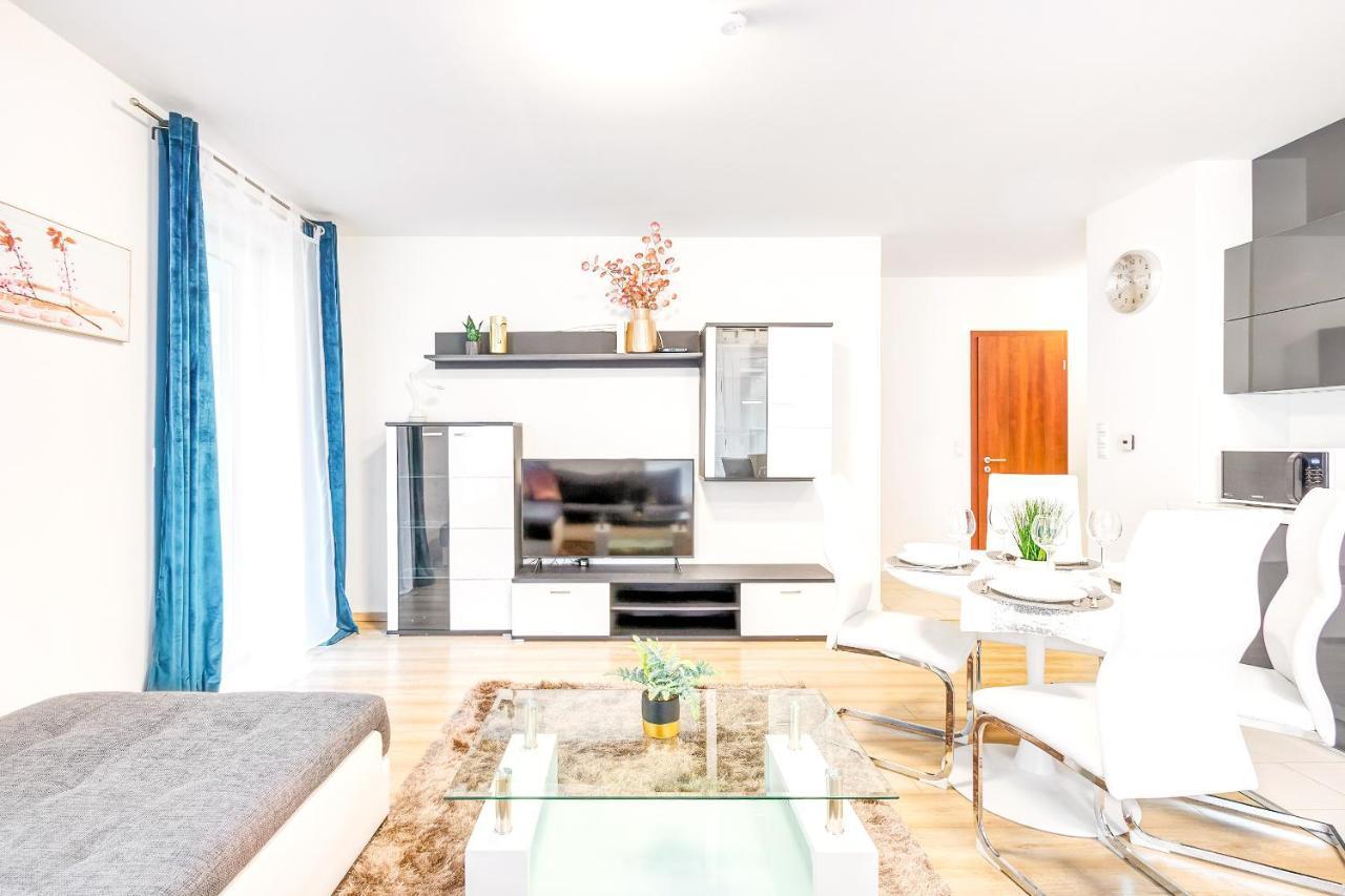 Modern Apartment With Free Garage And Balcony In The Downtown Budapešť Exteriér fotografie