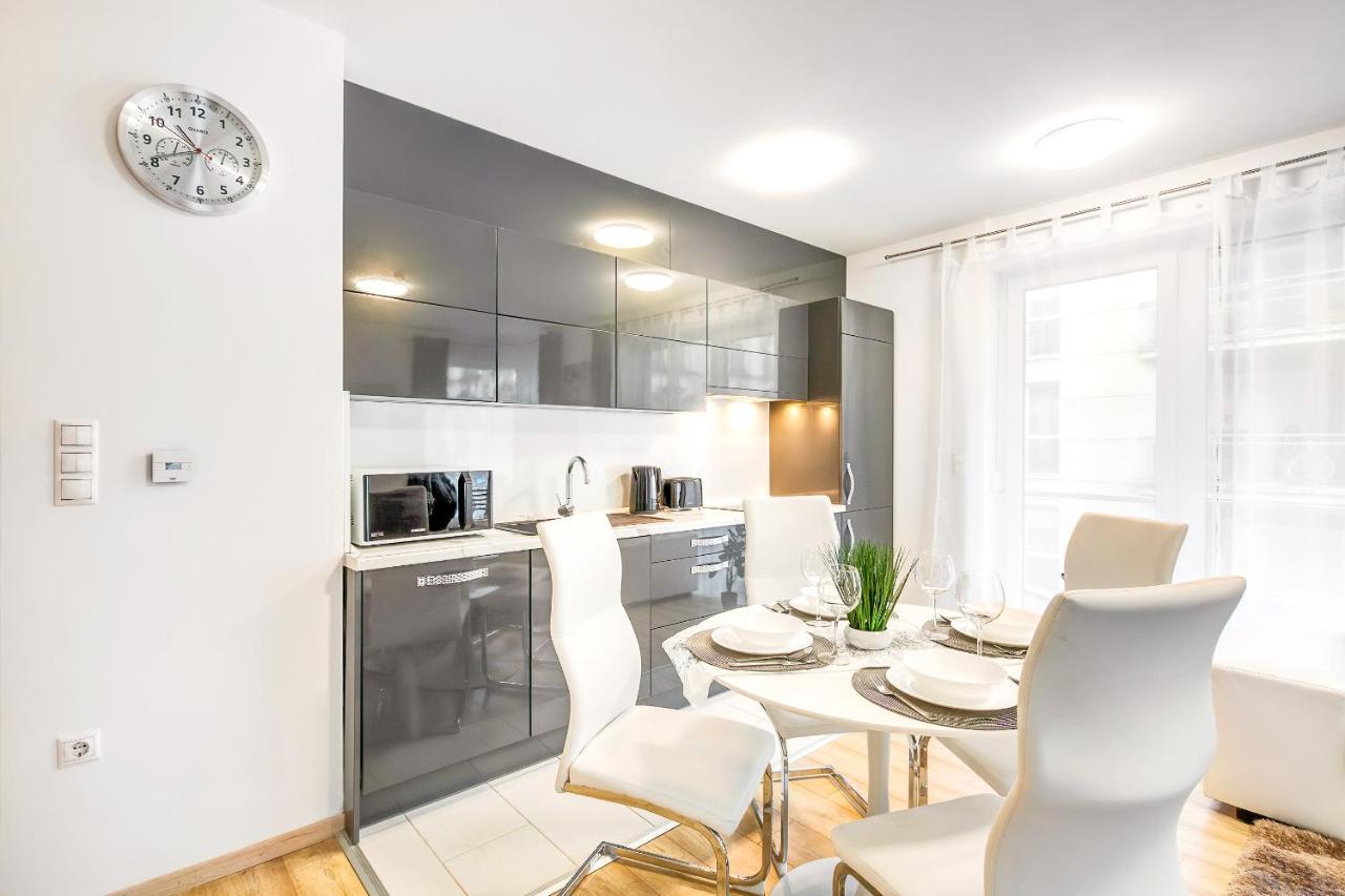 Modern Apartment With Free Garage And Balcony In The Downtown Budapešť Exteriér fotografie