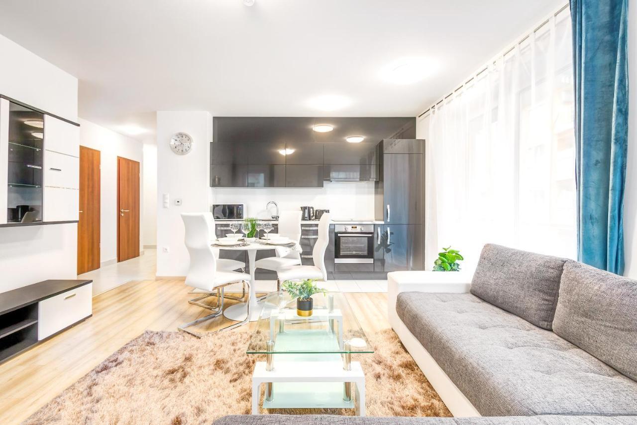 Modern Apartment With Free Garage And Balcony In The Downtown Budapešť Exteriér fotografie