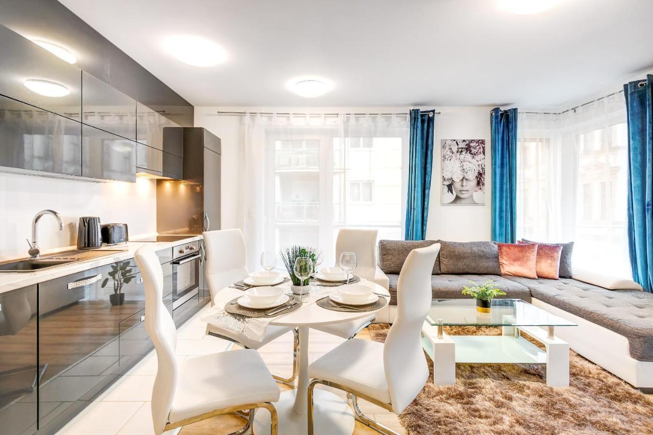 Modern Apartment With Free Garage And Balcony In The Downtown Budapešť Exteriér fotografie