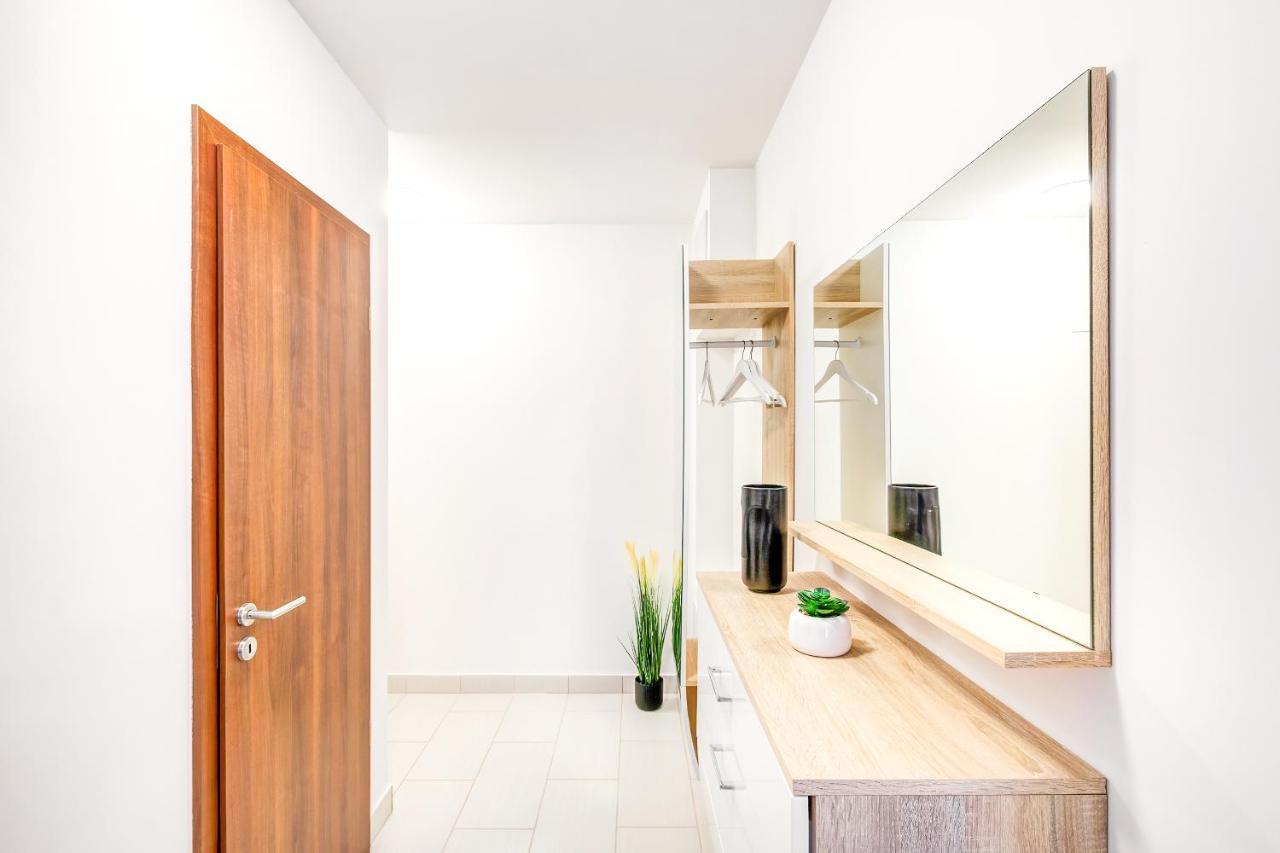 Modern Apartment With Free Garage And Balcony In The Downtown Budapešť Exteriér fotografie