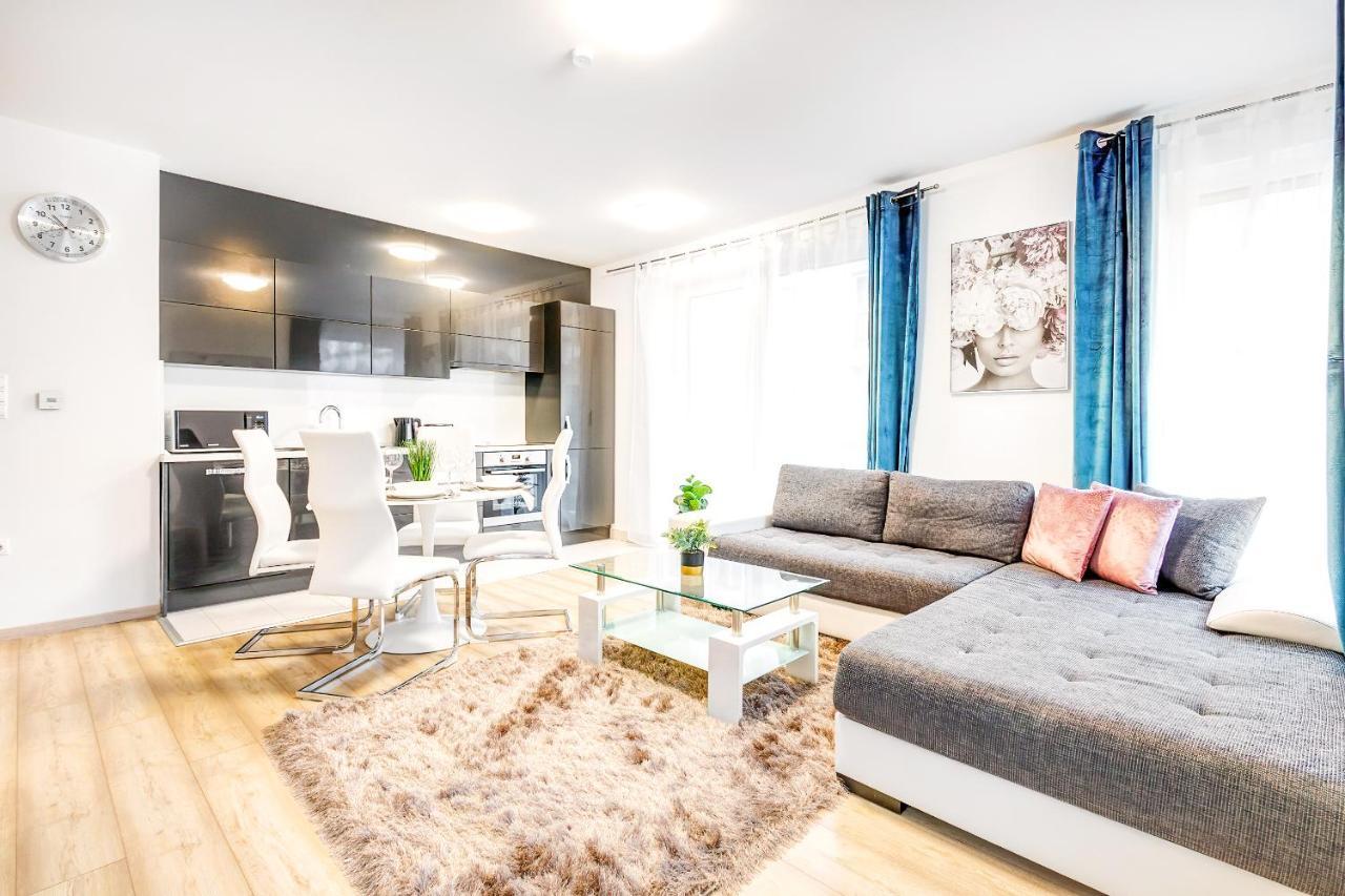 Modern Apartment With Free Garage And Balcony In The Downtown Budapešť Exteriér fotografie